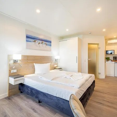 Апартаменты Waterfront *