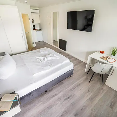 Waterfront Апартаменты Загард